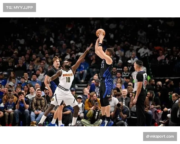 独行侠客场险胜步行者 米德尔顿高效25分主导进攻